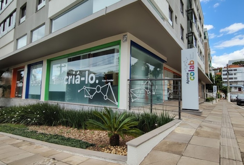 Apeme Colab impactou mais de mil pessoas em dois anos de funcionamento