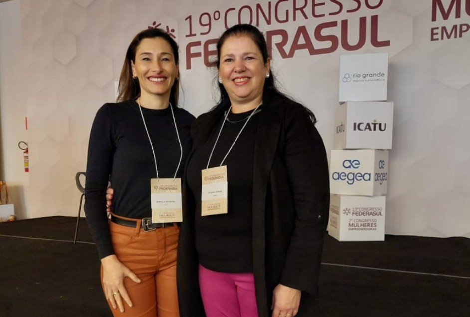 Rosana Debiasi, presidente da Apeme, e Mariela Cantoni Dendena, vice-presidente, durante eventos promovidos pela Federasul