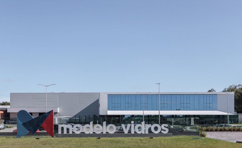 Inovação na prática: Apeme Colab promove visita técnica à Modelo Vidros, em Garibaldi