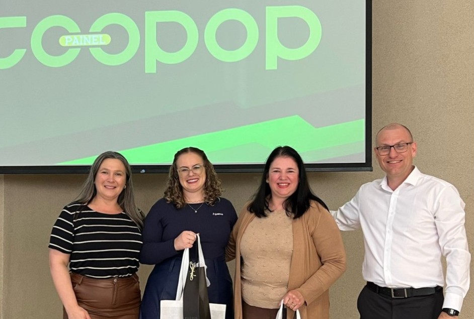 Apeme apresenta case no 3º Fórum Coopop, em Teutônia